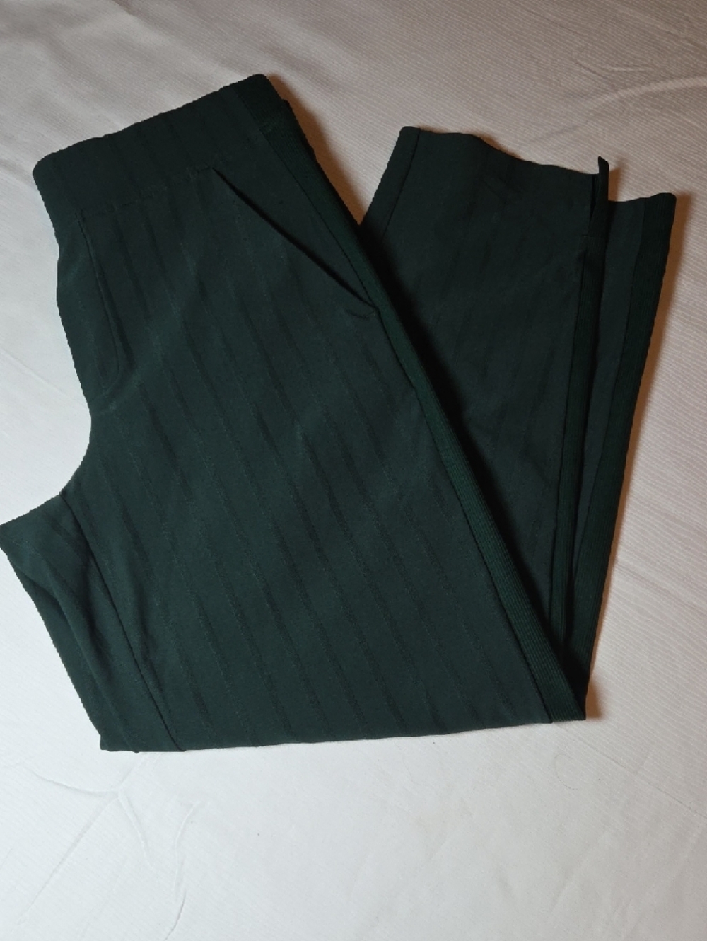 Athleta Forest Green Stretch Casual Pants,sz 4/p. - Picture 5 of 5